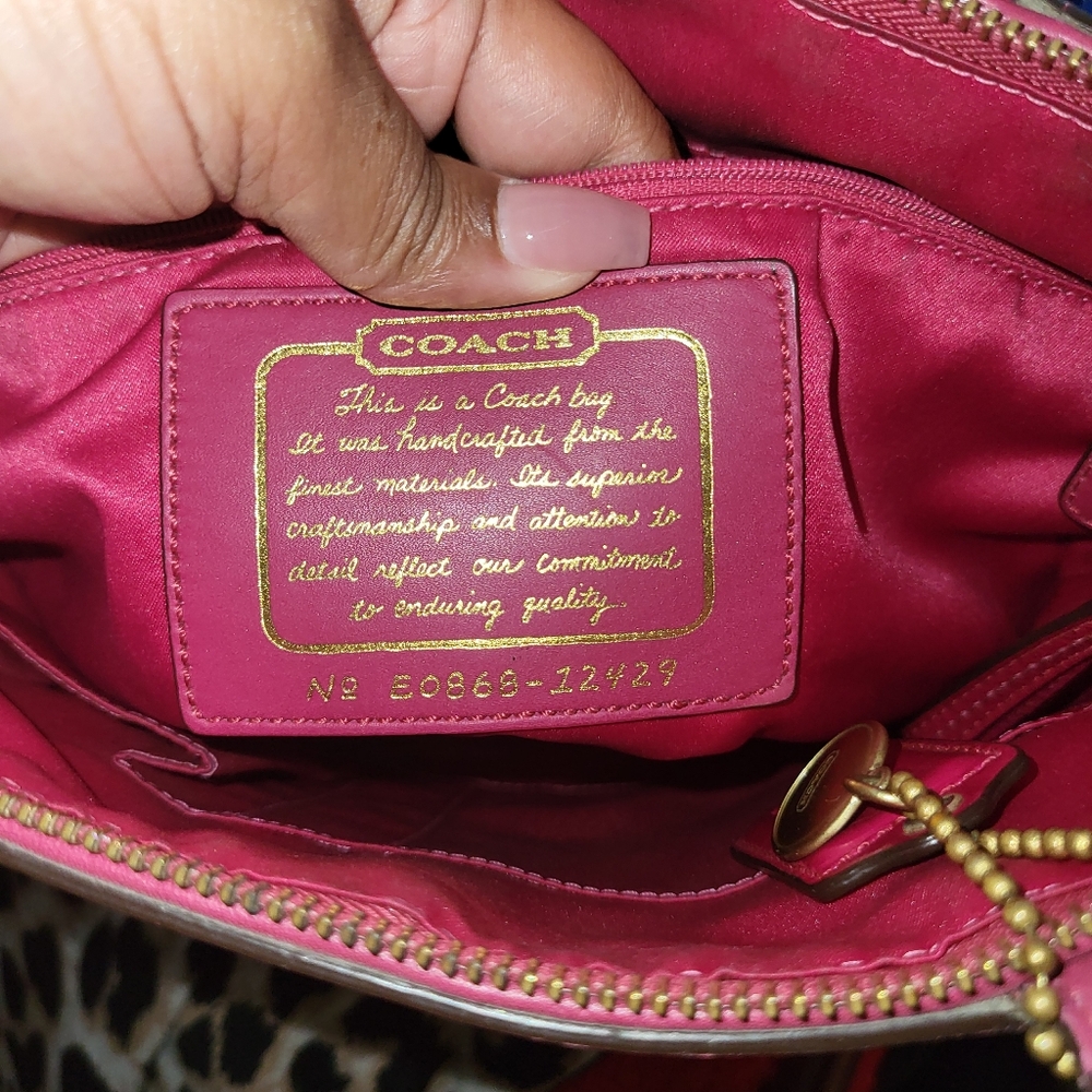 Coach Tote - Picture 4 of 4
